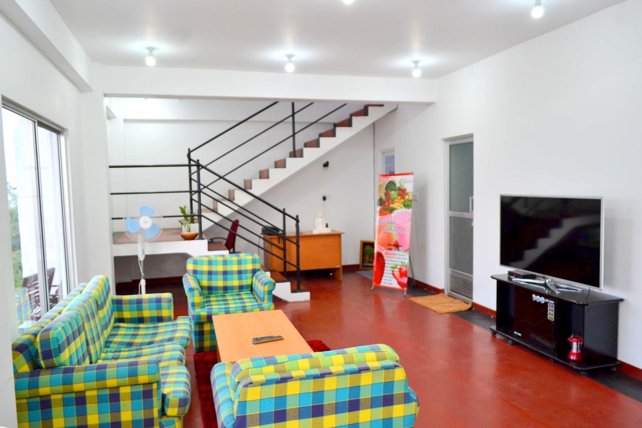 Olive Hill Top Hotel Haputale Extérieur photo