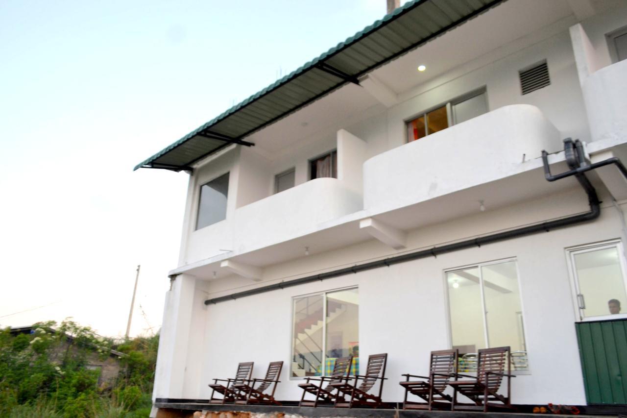 Olive Hill Top Hotel Haputale Extérieur photo